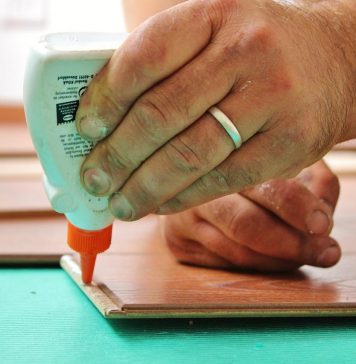 Laal Singh Chaddha Movie Wiki Details, Star Cast, Release Date, Poster, Story best glue